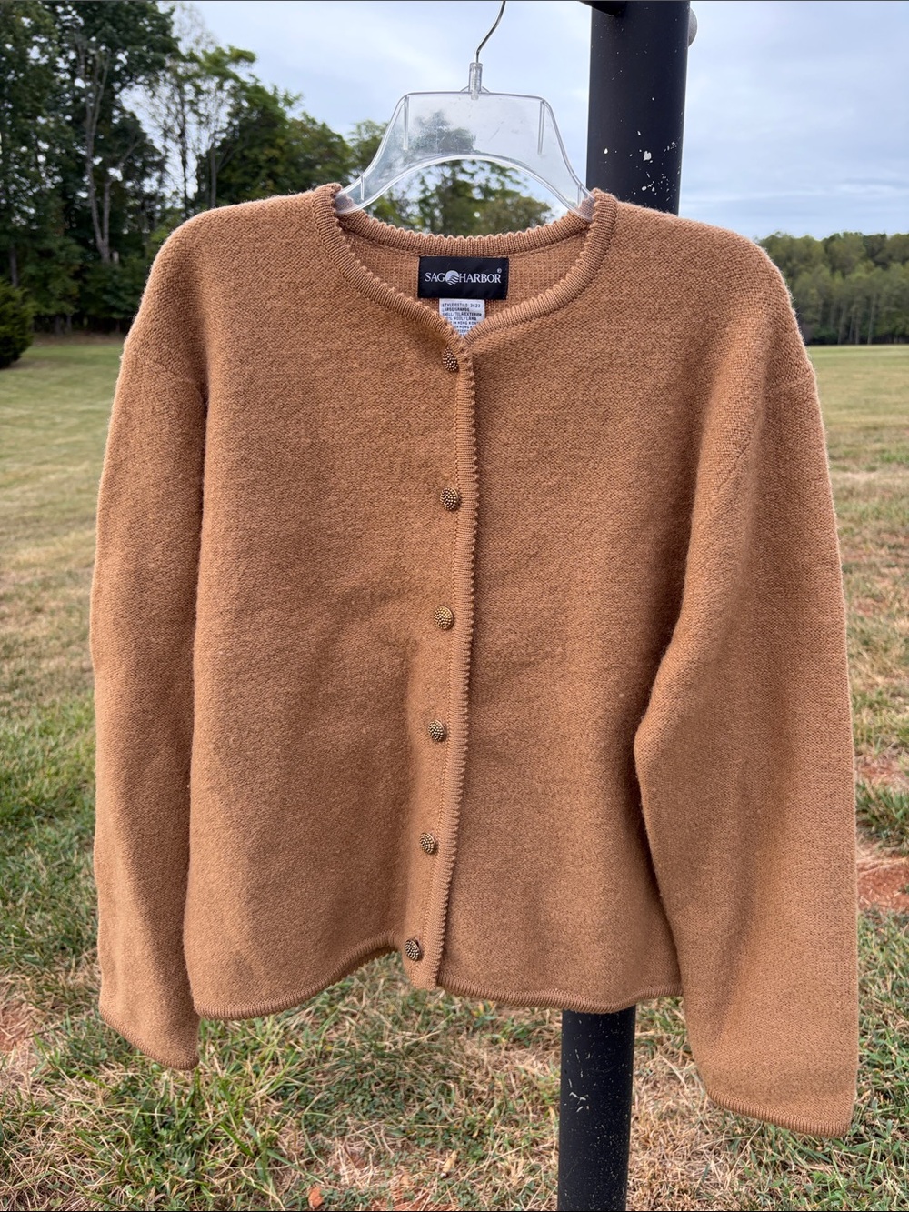 100% wool VINTAGE Sag Harbor sweater